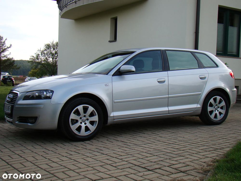 Audi A3 Sportback 1.6 Attraction - 14