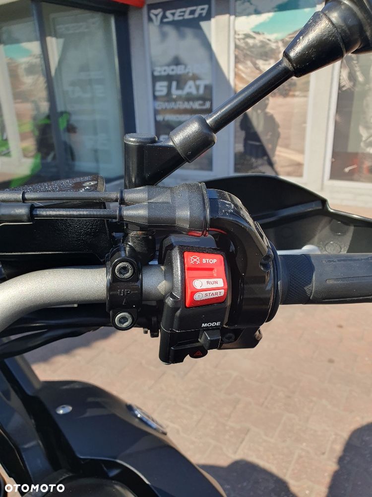 Yamaha Super Tenere - 18