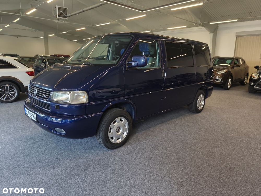 Volkswagen Multivan - 1