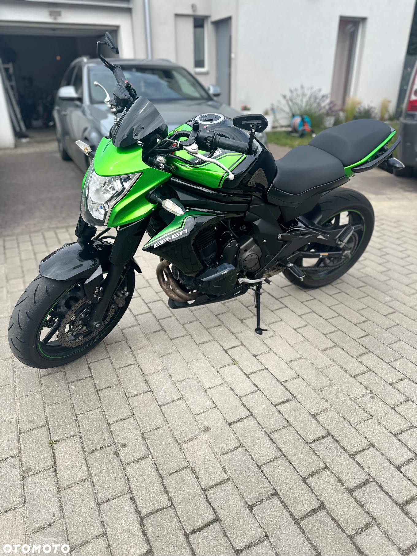Kawasaki ER - 4
