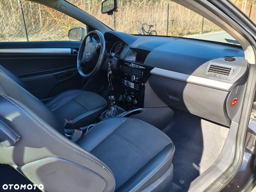 Opel Astra 1.9 CDTI Edition - 9