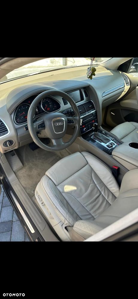 Audi Q7 3.0 TDI DPF Quattro Tiptronic - 19