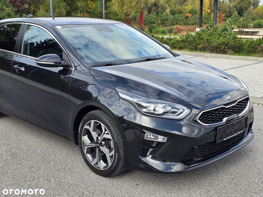 Kia Ceed - 22