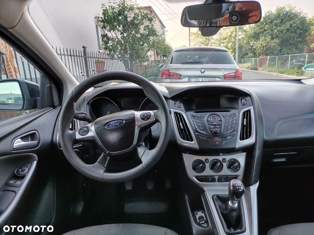 Ford Focus 1.6 TDCi DPF Trend - 9