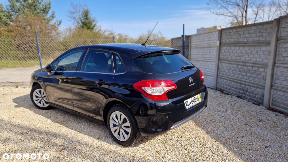 Citroën C4 VTi 120 Exclusive - 4