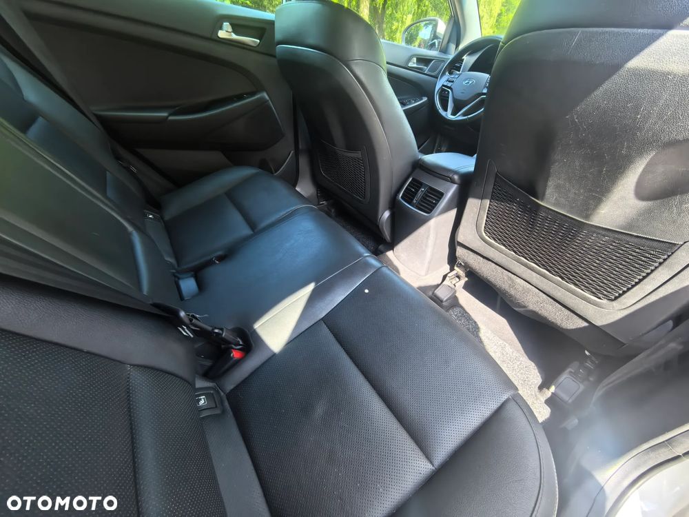 Hyundai Tucson 2.0 CRDI 4WD Premium - 34