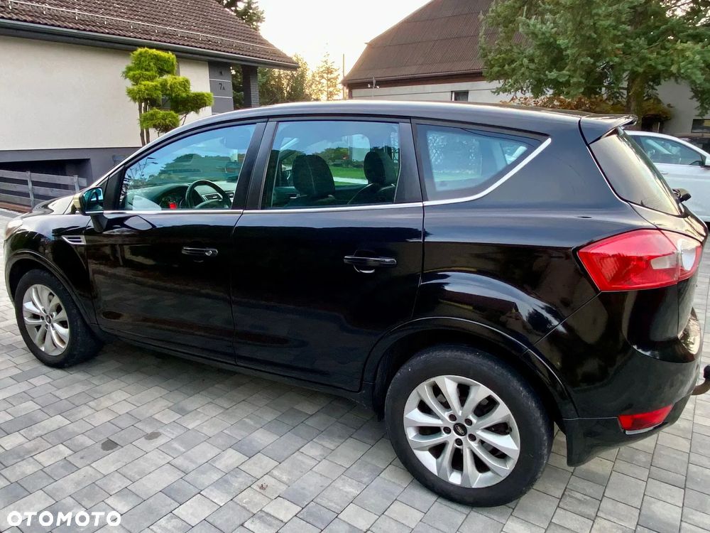 Ford Kuga 2.5 4x4 Titanium - 5