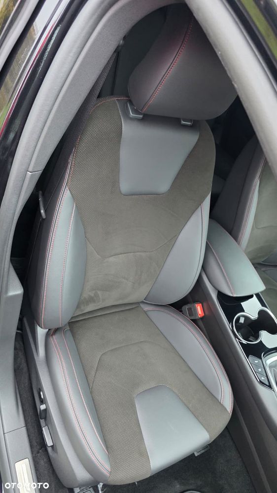 Ford Mondeo SW 2.0 Ti-VCT ST-Line - 24