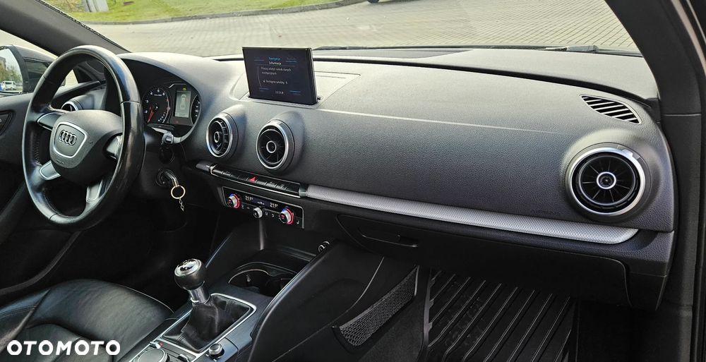 Audi A3 Sportback 2015 photo 5