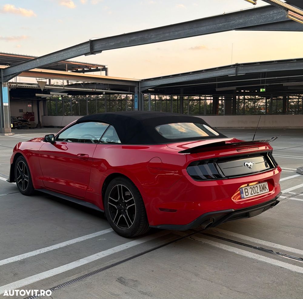 Ford Mustang 2.3 EcoBoost Aut. - 6