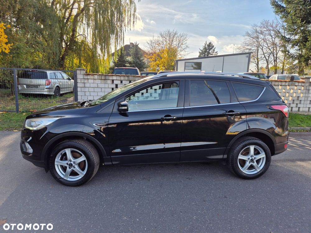 Ford Kuga 1.5 EcoBoost 2x4 Business Edition - 3