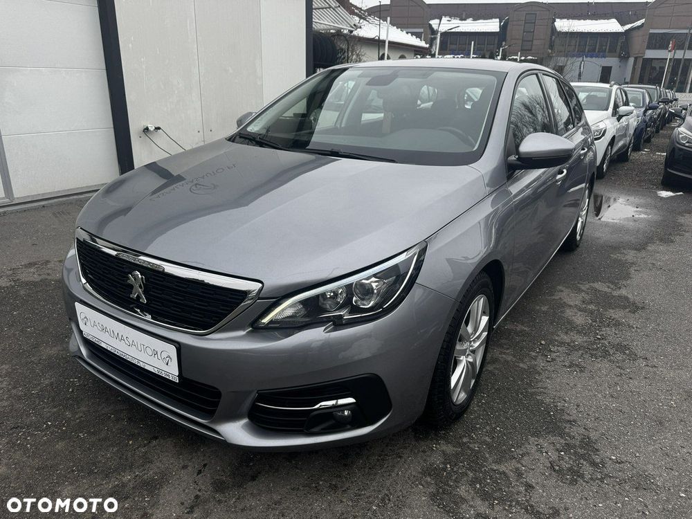 Peugeot 308 - 1