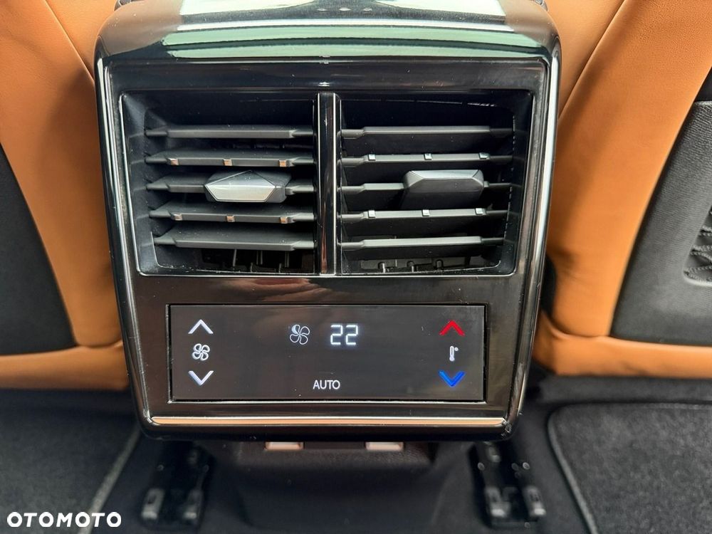 DS Automobiles DS 7 Crossback - 31