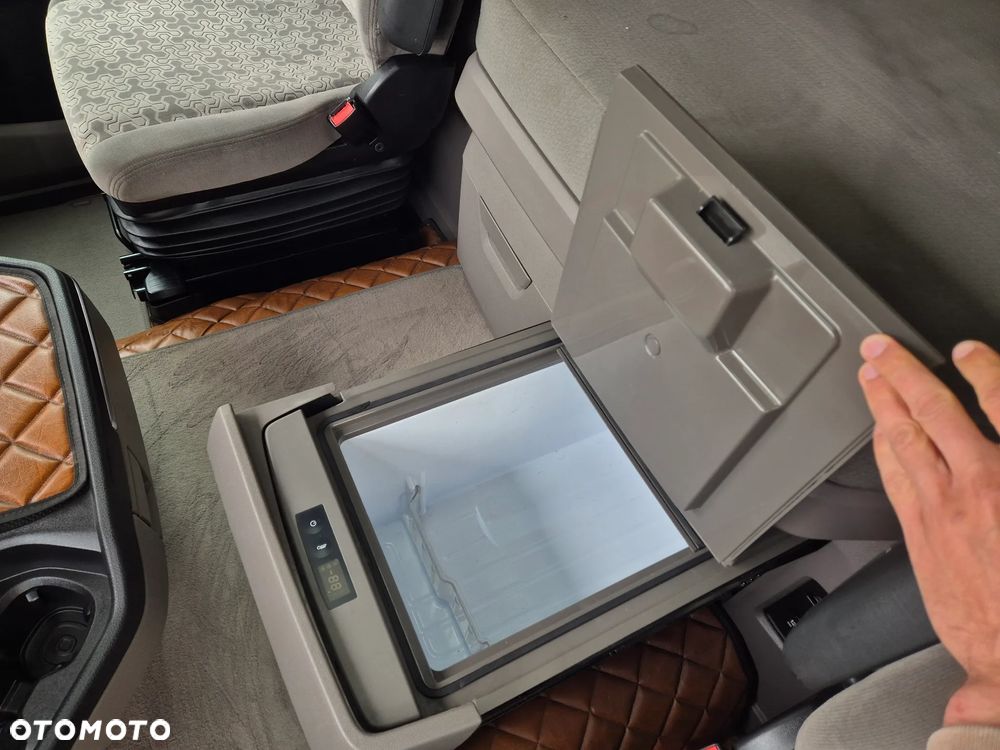 Scania R450 bardzo bogata RETARDER nowe sprzęgło Salon PL 1250l ZBIORNIKI STANDARD - 32