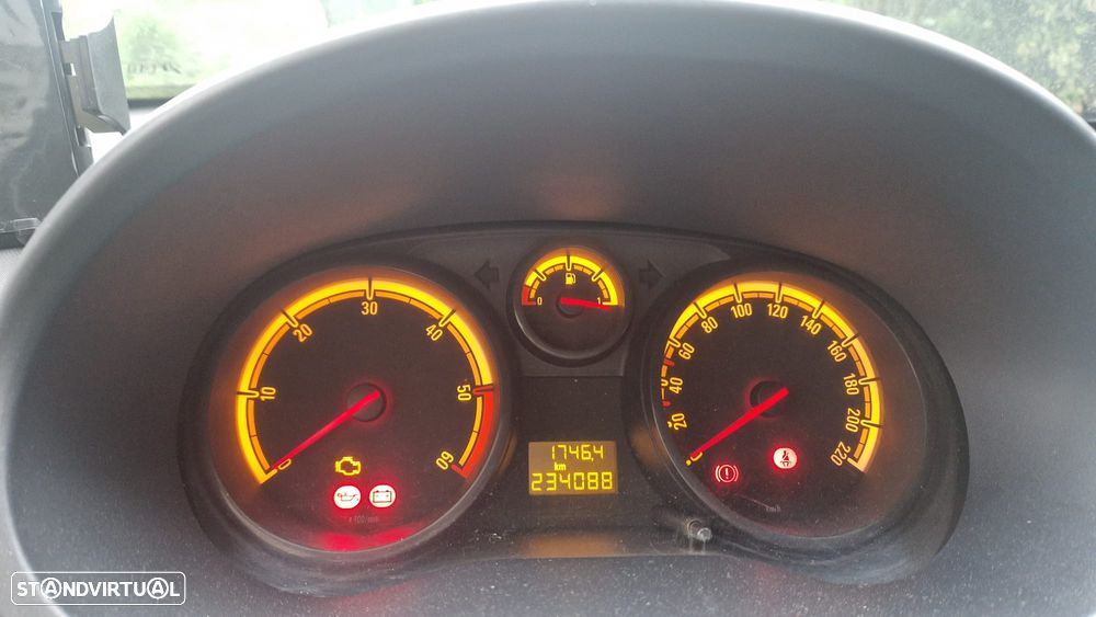 Opel Corsa 1.3 CDTi - 4