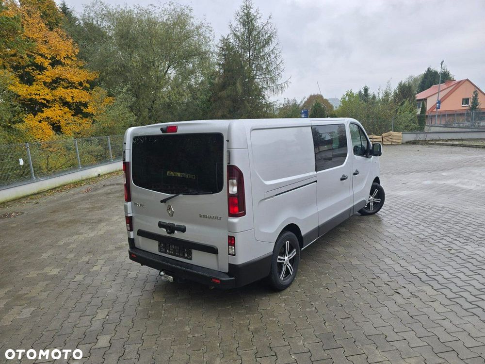Renault Trafic - 9