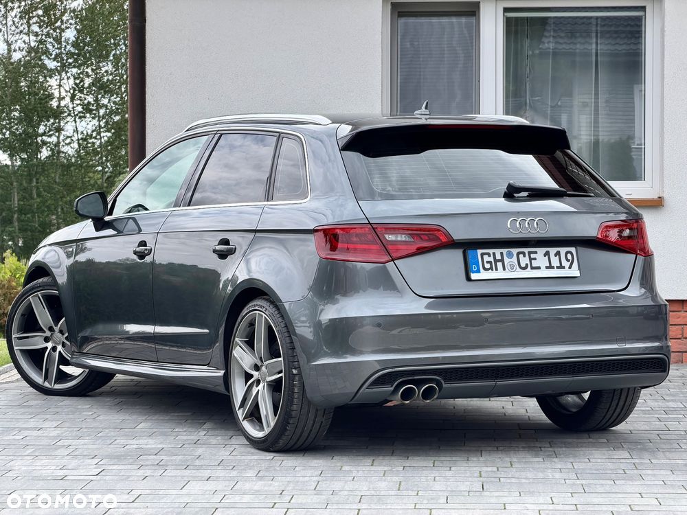 Audi A3 Sportback 2.0 TDI (clean diesel) quattro S tronic S line Sportpaket - 4