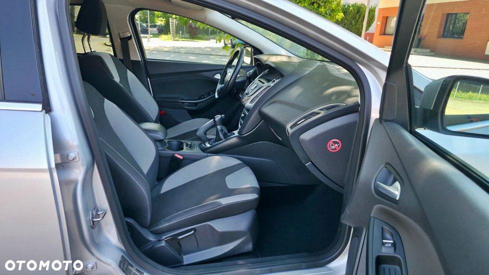 Ford Focus 1.6 TI-VCT Titanium - 22