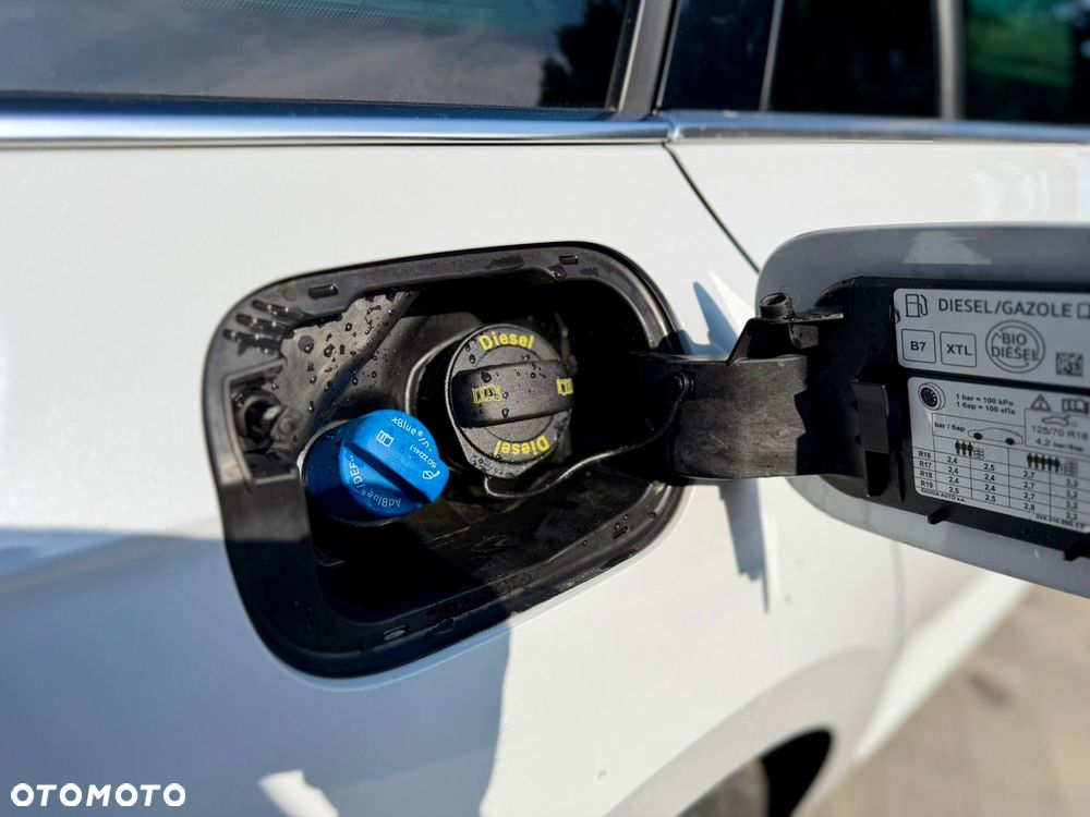 Skoda Superb 2.0 TDI SCR 4x4 Style DSG - 39