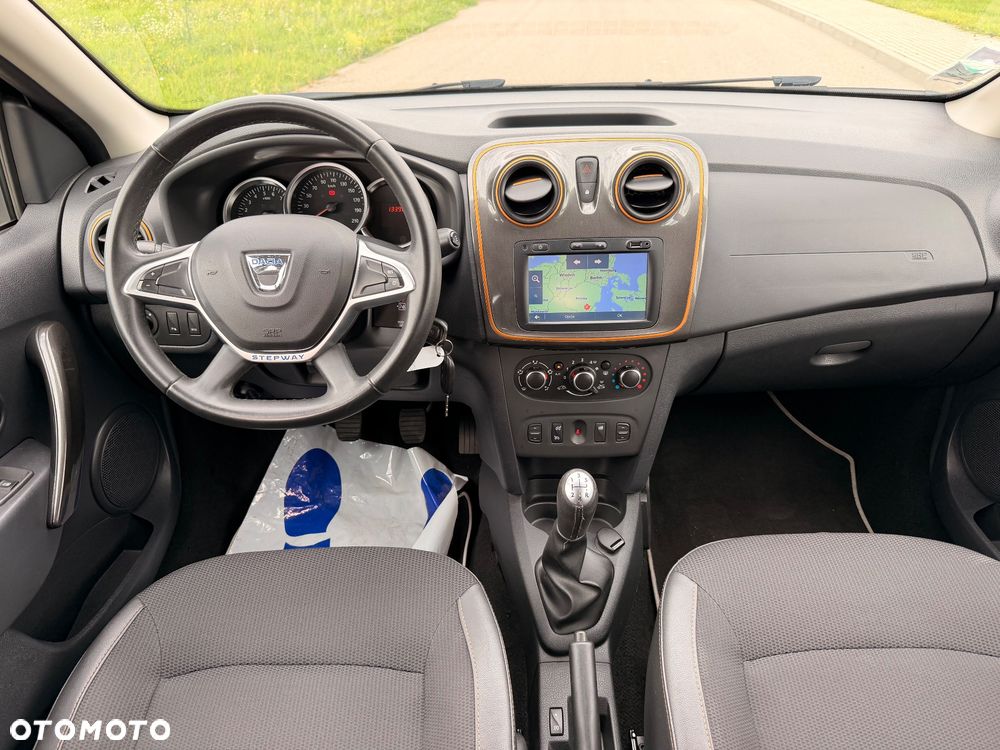 Dacia Sandero Stepway - 14
