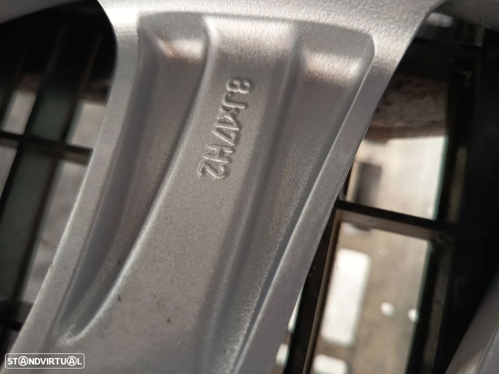 Jantes Alumínio Passat 2008 Ref: 3C8601025A - 2