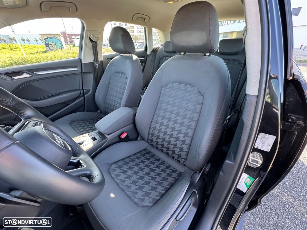 Audi A3 Sportback 2.0 TDI Attraction S tronic - 8