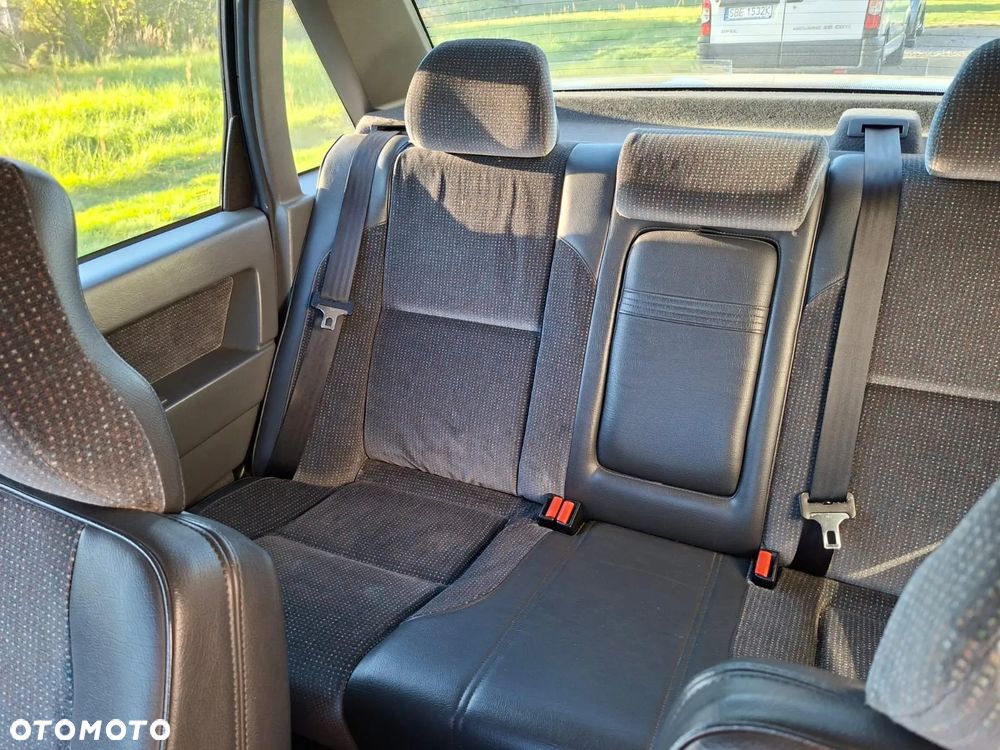 Volvo 850 2.5 GLT - 20