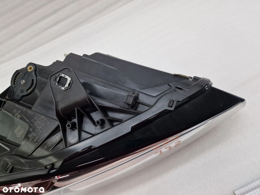 AUDI Q2 81A PRAWA LAMPA PRZEDNIA PRZÓD ZWYKŁA , NR 81A941004 , ŁADNA , NIEUSZKODZONA , NR AUKCJI LA772 - 6