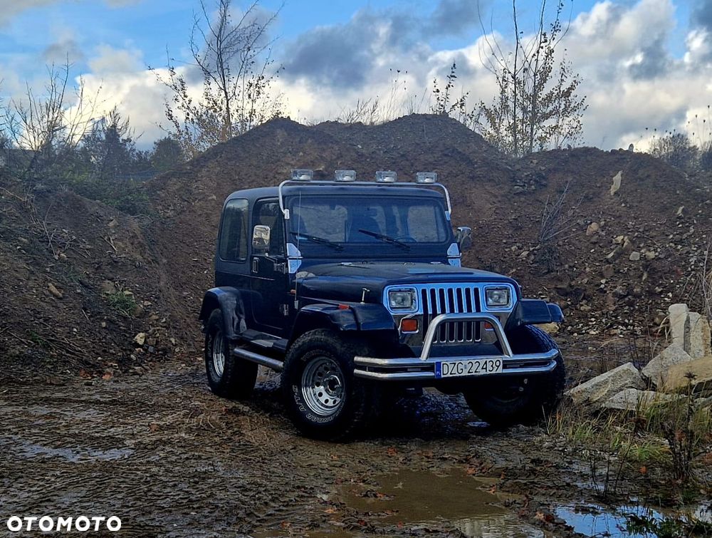 Jeep Wrangler - 6
