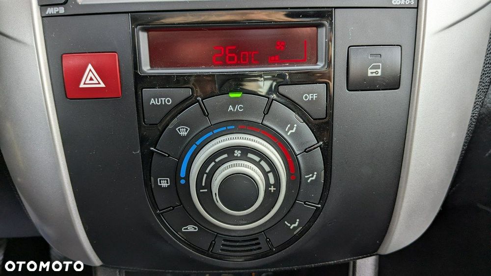 Kia Venga - 24