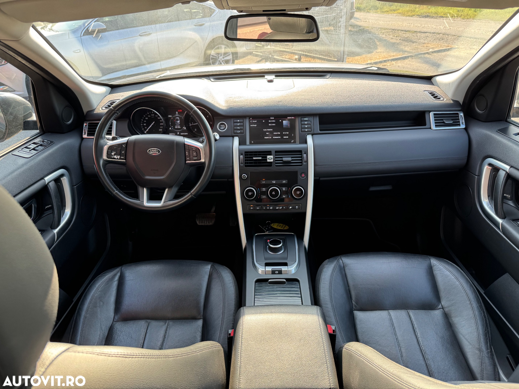 Land Rover Discovery Sport 2.0 D150 MHEV HSE - 15