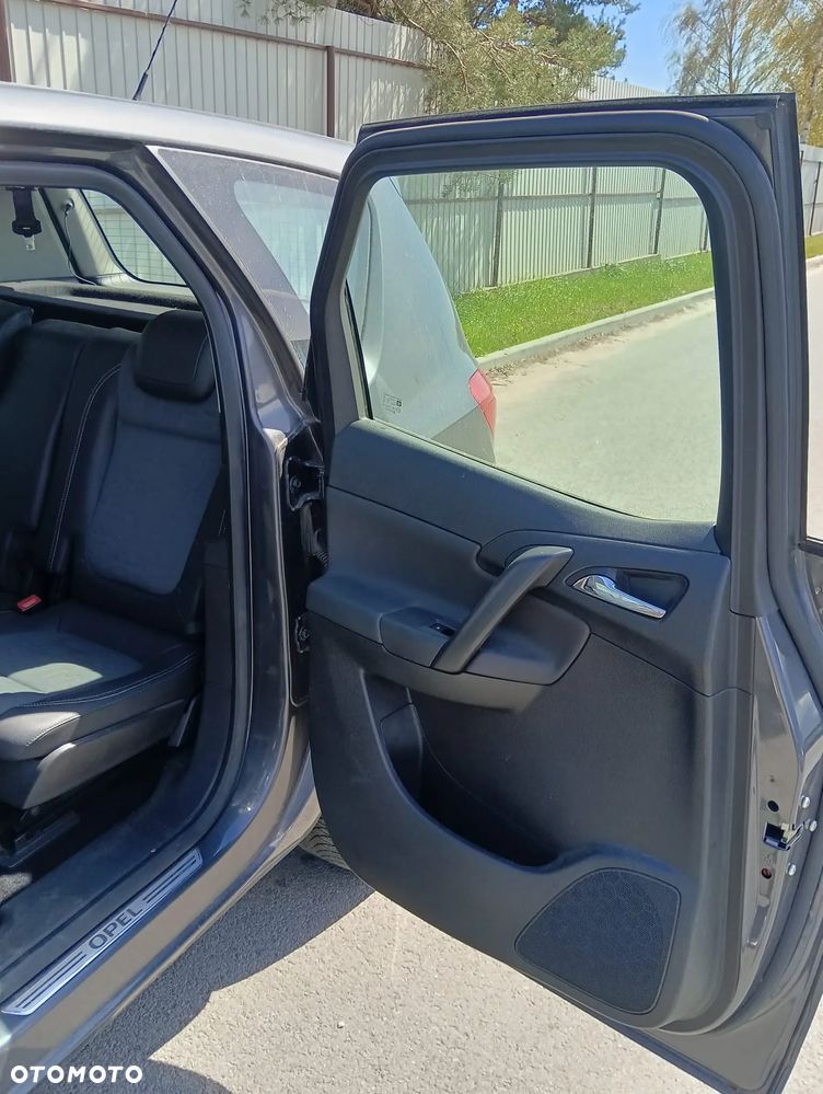 Opel Meriva - 17