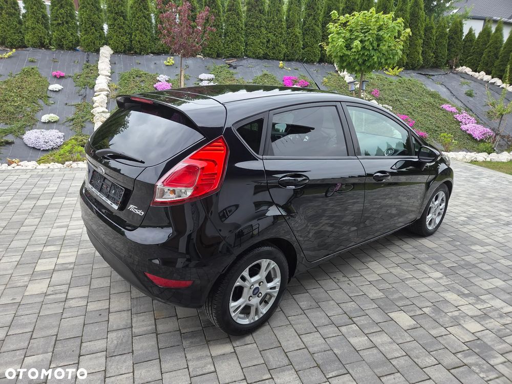 Ford Fiesta 1.25 Champions Edition - 20