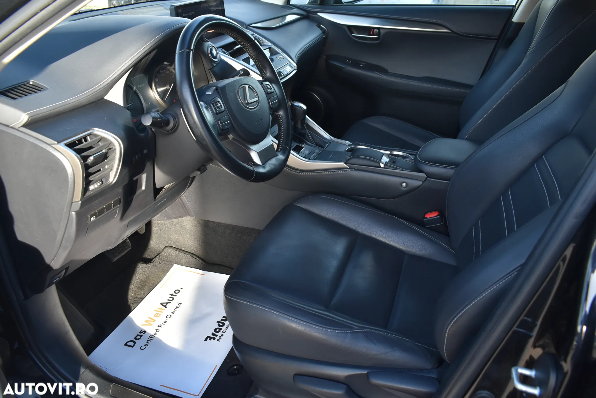 Lexus Seria NX 300h - 5