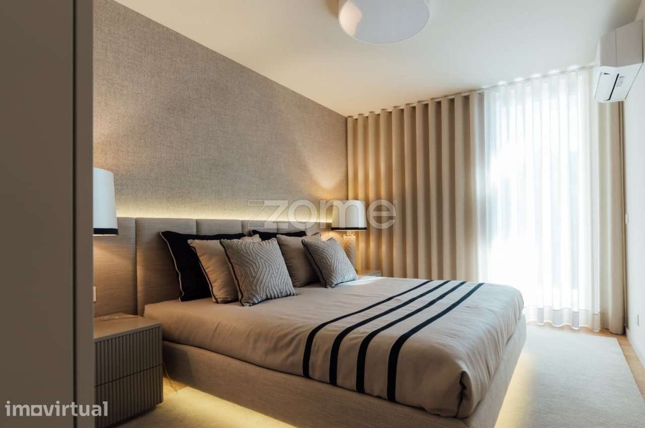 Apartamento T2 com varanda no 8.º andar — The Urban Yard