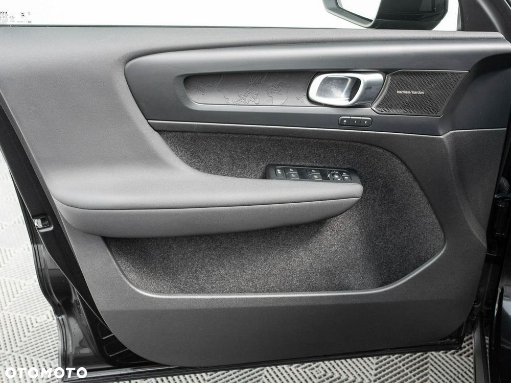 Volvo XC 40 73kWh P6 Recharge Ultimate - 10