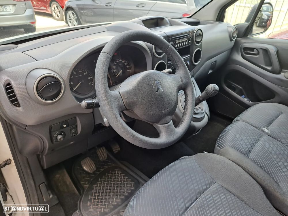 Peugeot Partner 3 Lugares 1.6HDI - 3
