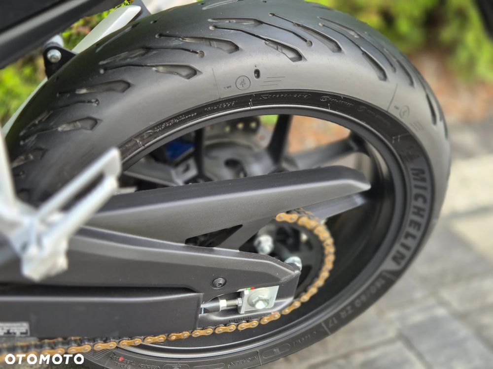 Honda CB - 17