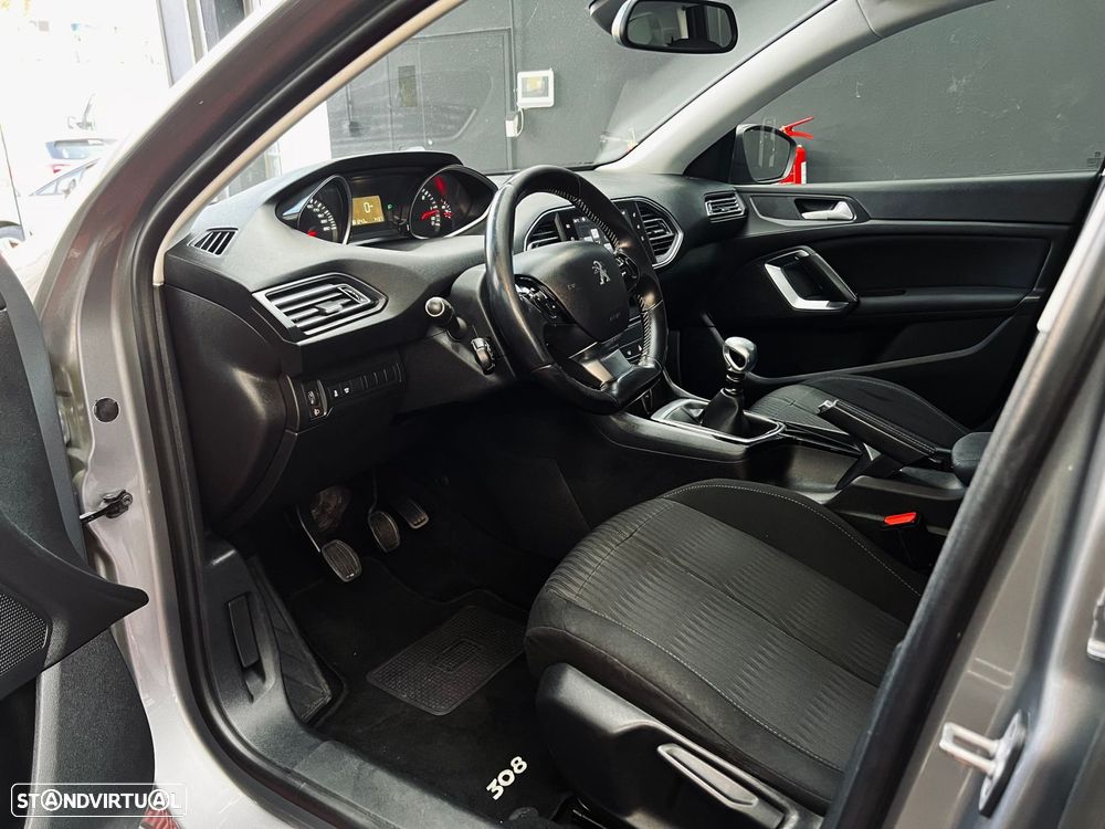 Peugeot 308 1.6 BlueHDi Style - 9