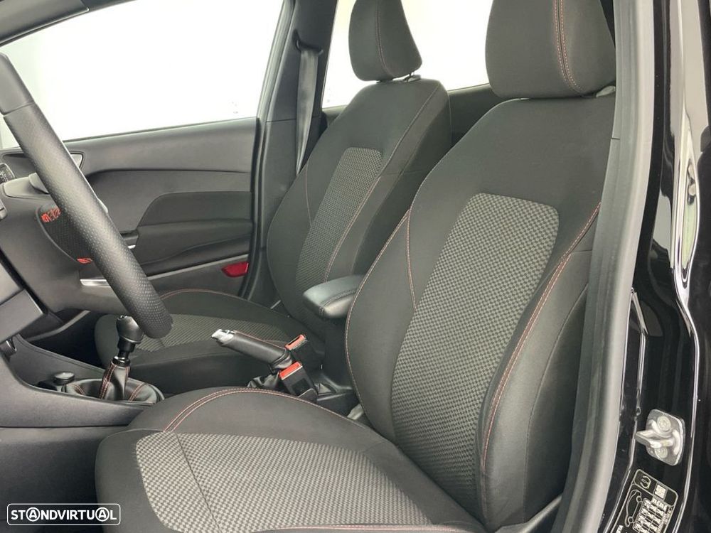 Ford Fiesta 1.0 EcoBoost ST-Line - 17