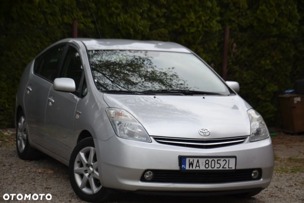 Toyota Prius 1.5 VVT-i Sol (nav) - 2