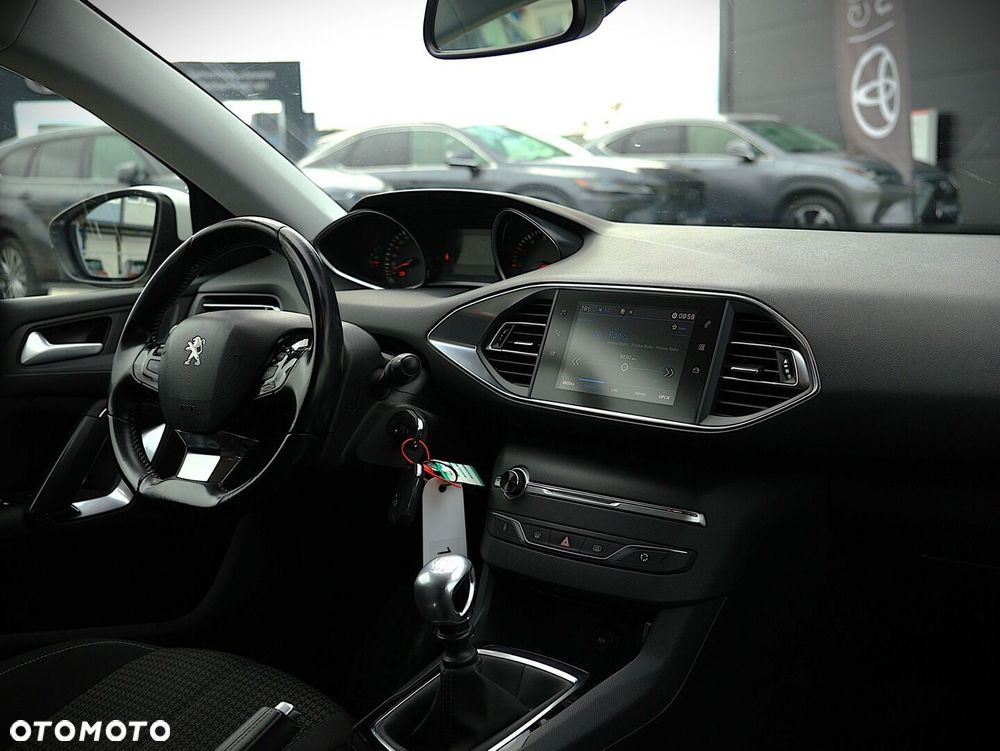 Peugeot 308 - 13