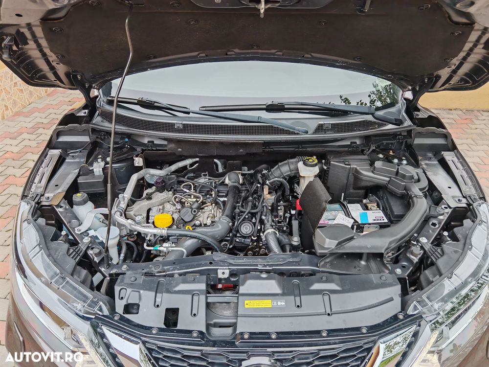 Nissan Qashqai 1.3 DIG-T N-CONNECTA - 28