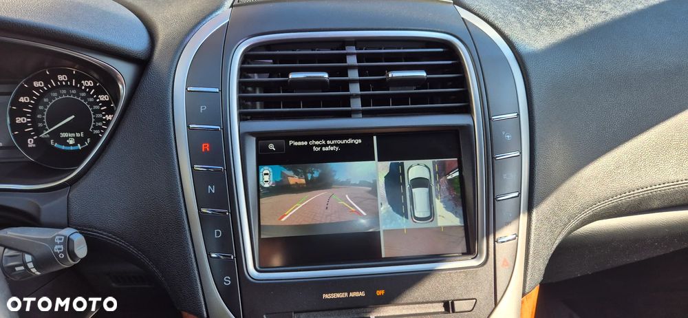 Lincoln MKX - 20