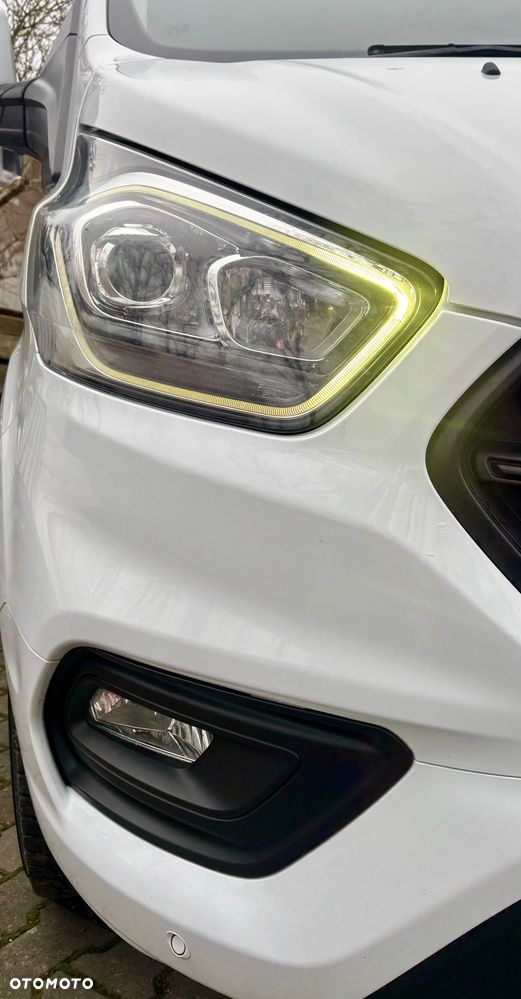 Ford Transit Custom - 24