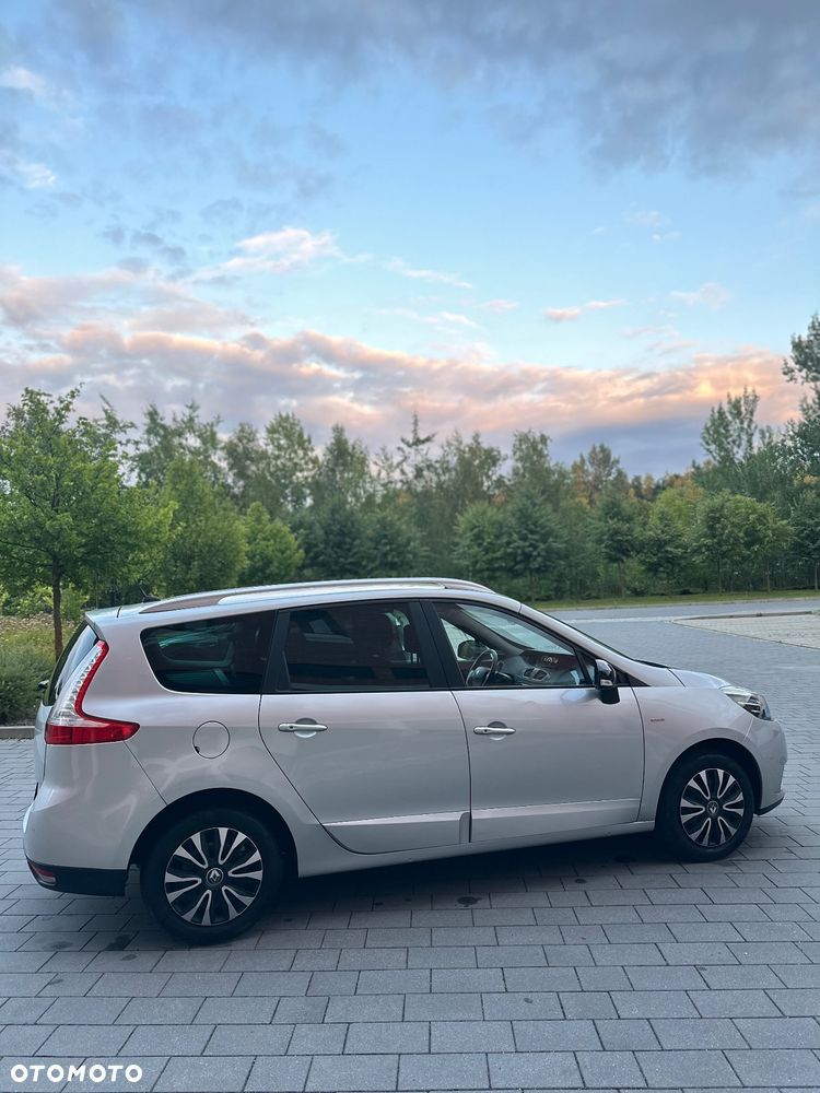 Renault Scenic ENERGY TCe 130 S&S Bose Edition - 9