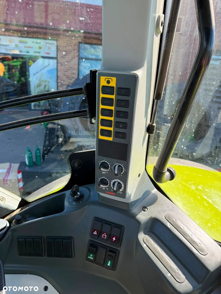 Claas AXION 830 CMATIC cebis   820 FENDT 824 - 30