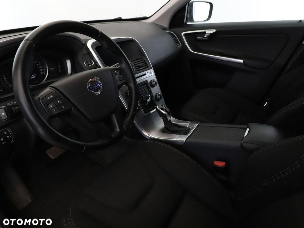 Volvo XC 60 D3 Drive-E Kinetic - 15