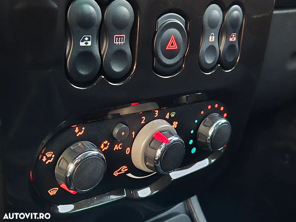 Dacia Duster 1.6 16V 4x2 Prestige - 15