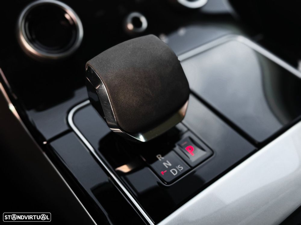 Land Rover Range Rover Velar 2.0 P400e AWD Dynamic SE - 25